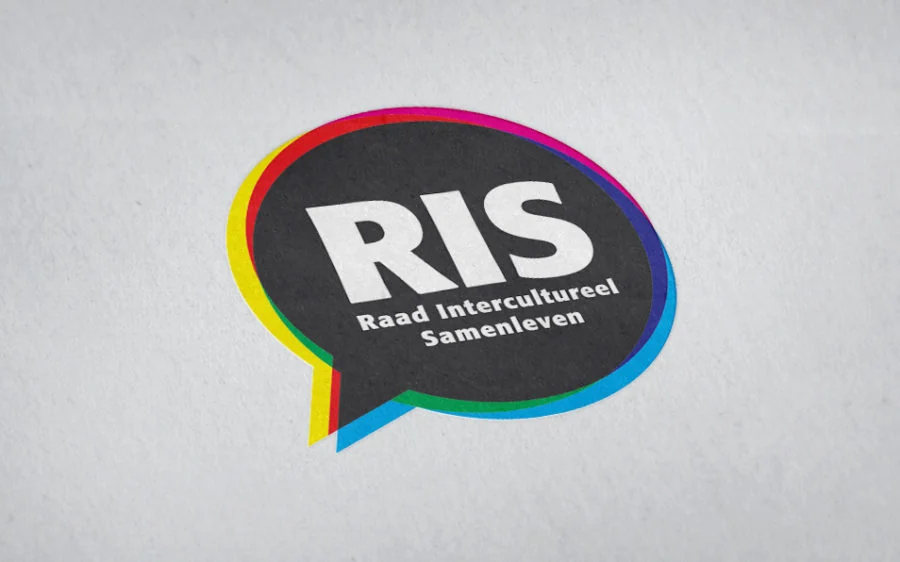 Logo voor de Raad Intercultureel Samenleven